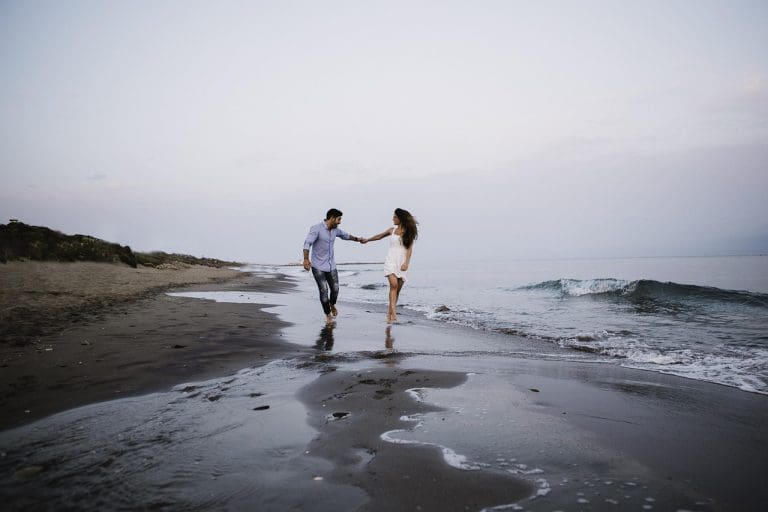 valentines day background, couple, beach, walking, holding hands, sea, outdoors, secluded beach, nature, landscape, having fun